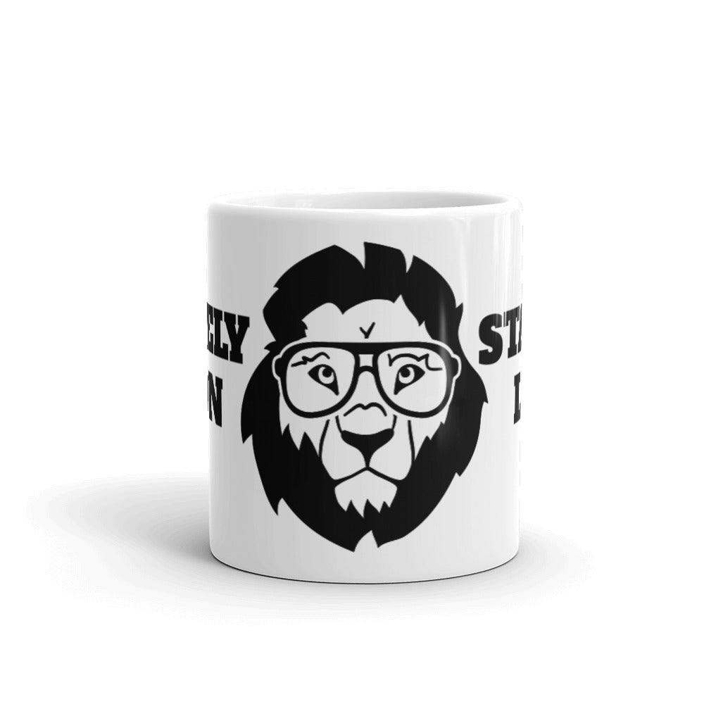 Stately Lion glossy mug