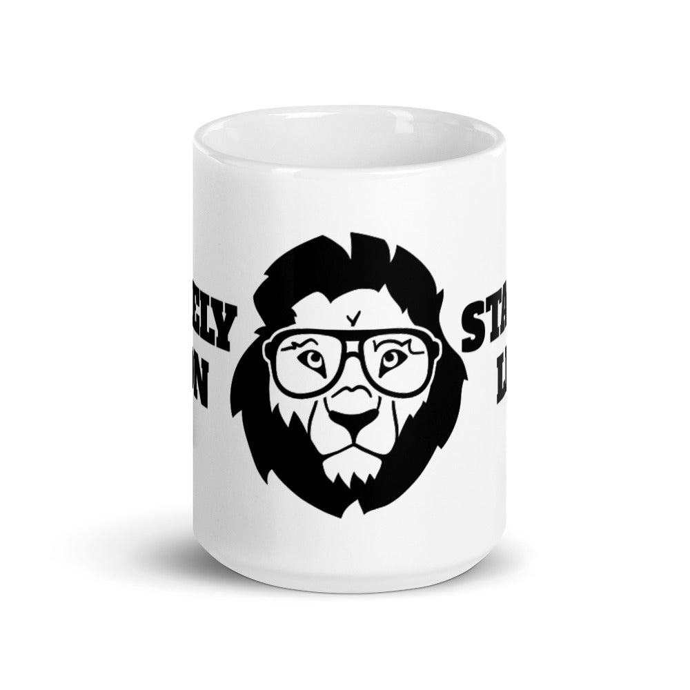 Stately Lion glossy mug